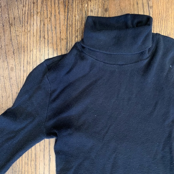 Kotn fitted turtleneck - Picture 4 of 4